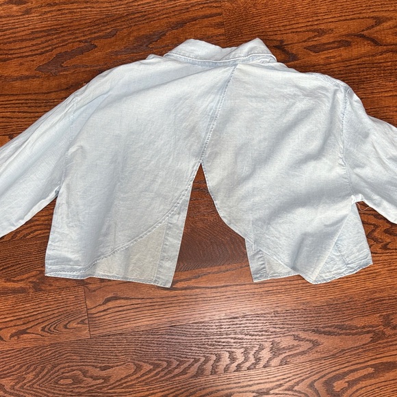 Zara - Cropped Sky Blue Casual button down Shirt - Picture 4 of 4